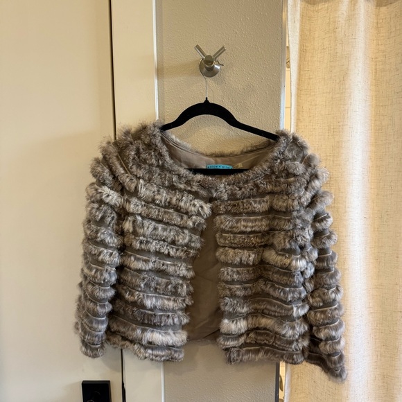 ALICE & OLIVIA Fur Jacket - Picture 2 of 6